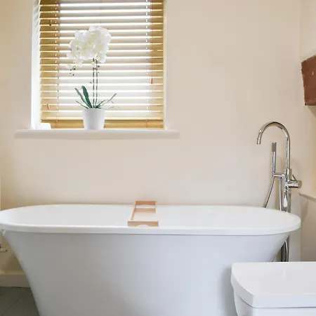 The Coach House * Blencogo